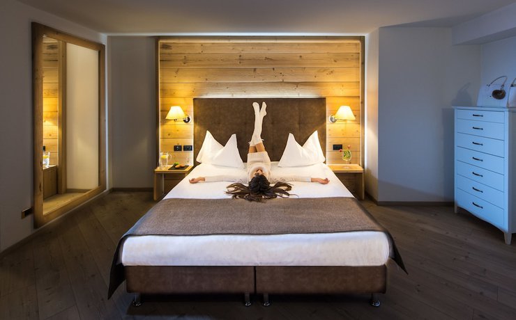 Imagen de la habitación del Hotel La Perla Wellness And Beauty. Foto 12