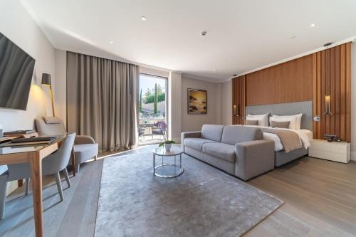 Imagen de la habitación del Hotel La Perla & Villas. Foto 7