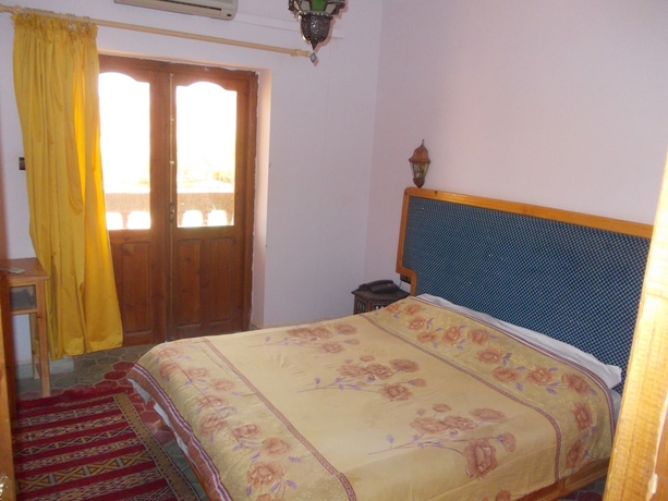 Imagen de la habitación del Hotel La Perle Du Draa. Foto 7