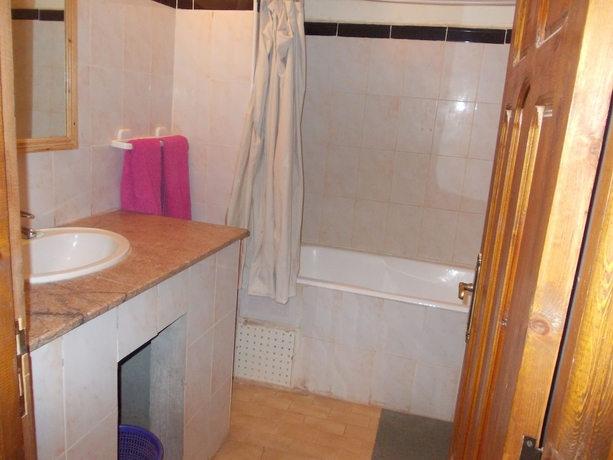 Imagen de la habitación del Hotel La Perle Du Draa. Foto 15