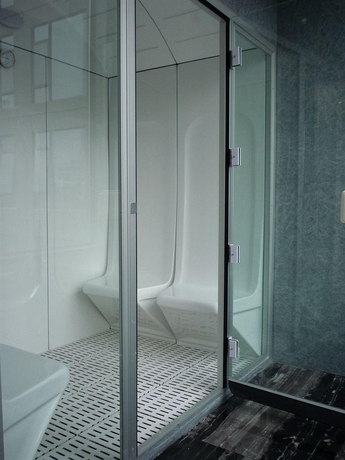 Imagen general del Hotel La Perle International. Foto 5