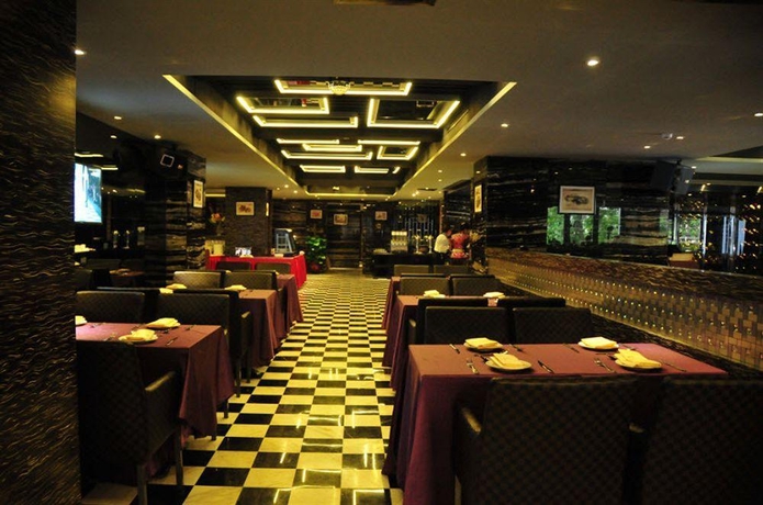 Imagen general del Hotel La Perle International. Foto 9