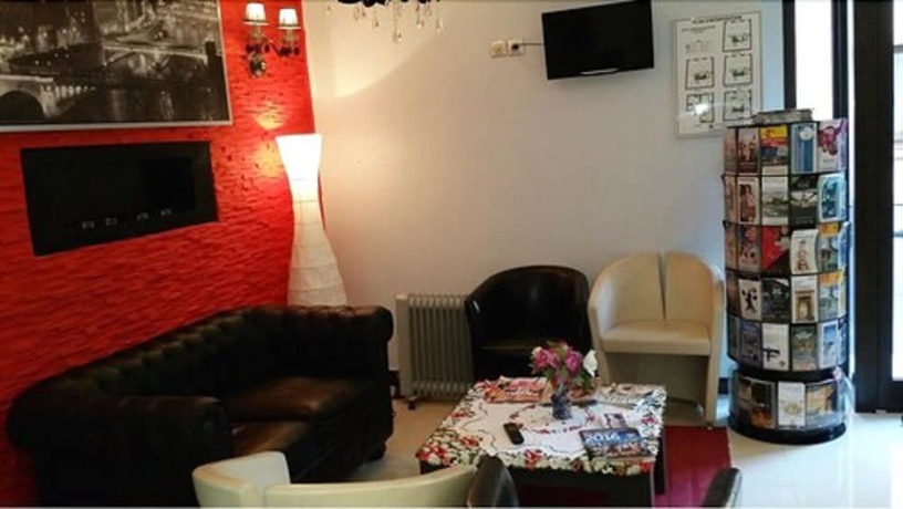 Imagen de los interiores del Hotel La Perle Montparnasse. Foto 19