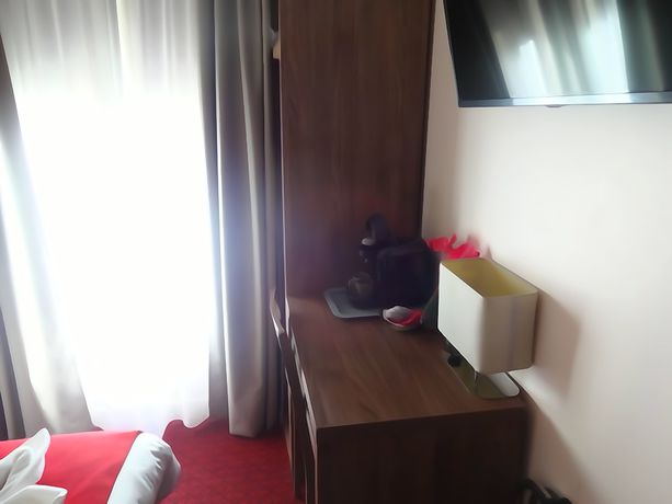 Imagen de la habitación del Hotel La Perle Montparnasse. Foto 13