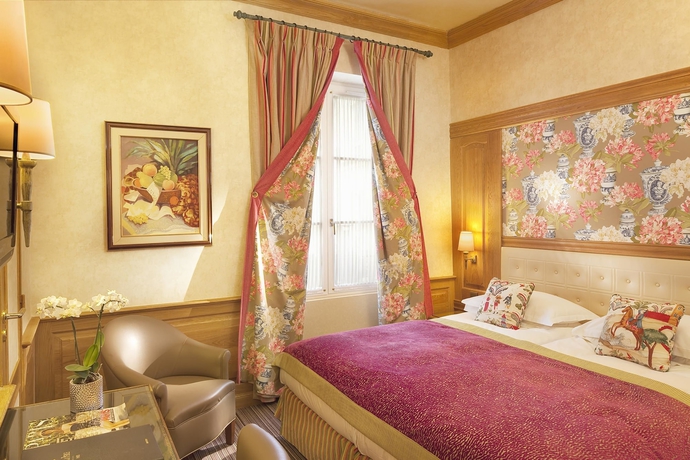 Imagen de la habitación del Hotel La Perle, Par&iacute;s Centro. Foto 7