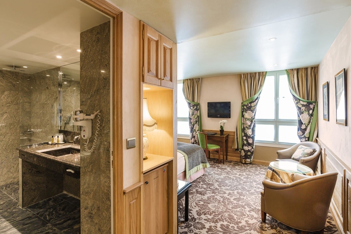 Imagen de la habitación del Hotel La Perle, Par&iacute;s Centro. Foto 12