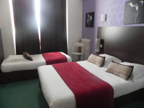 Imagen de la habitación del Hotel La Perriere. Foto 3