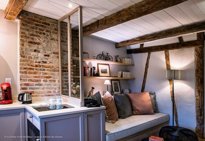 Imagen de la habitación del Hotel La Petite Folie. Foto 16