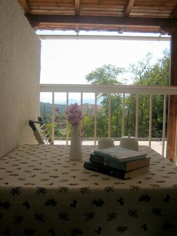 Imagen de la habitación del Hotel La Petite Planete. Foto 20