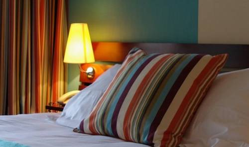 Imagen de la habitación del Hotel La Petite Rade. Foto 8