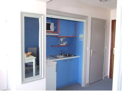 Imagen de la habitación del Hotel La Petite Sir&egrave;ne. Foto 7