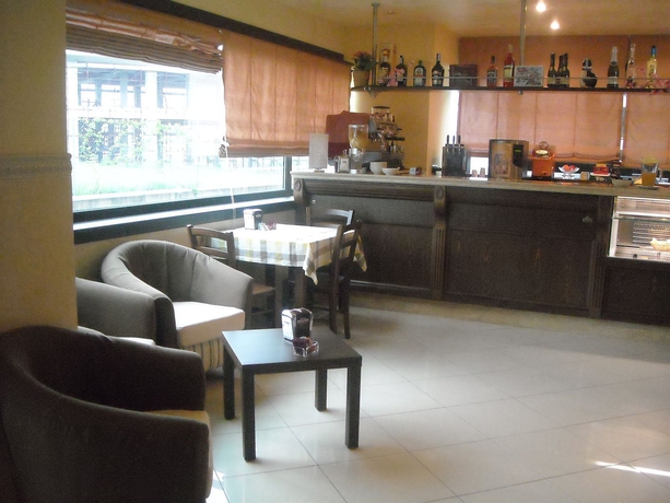 Imagen del bar/restaurante del Hotel La Piana. Foto 4