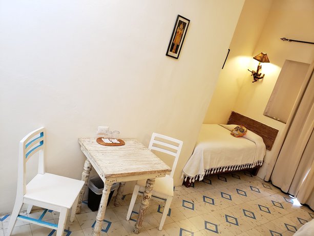 Imagen de la habitación del Hotel La Piazzetta, M&eacute;rida. Foto 3