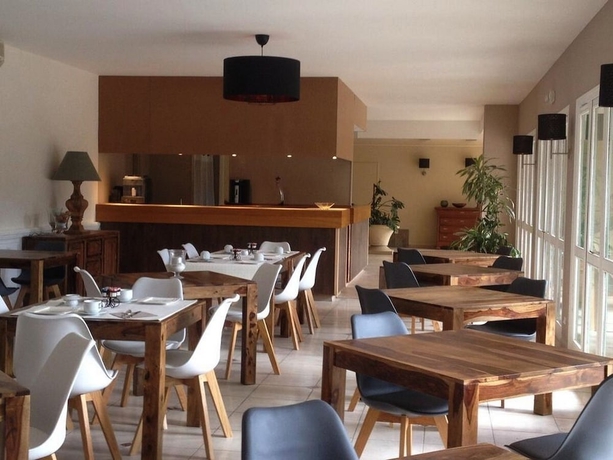 Imagen del bar/restaurante del Hotel La Picholine. Foto 7