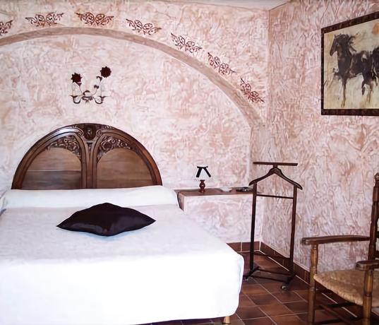 Imagen de la habitación del Hotel La Pierrerie. Foto 7