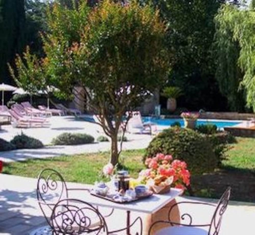 Imagen del bar/restaurante del Hotel La Pierrerie. Foto 4