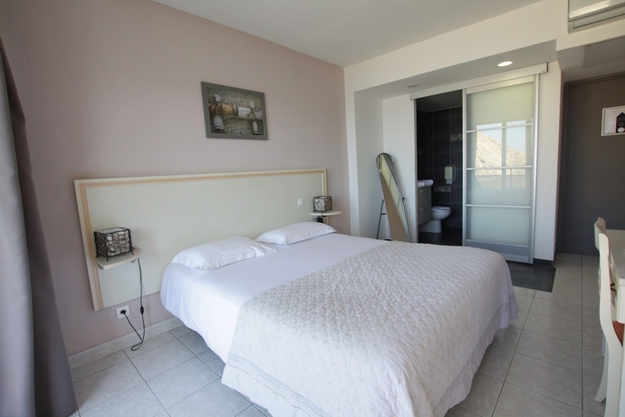 Imagen de la habitación del Hotel La Pietra Restaurant and Spa. Foto 13