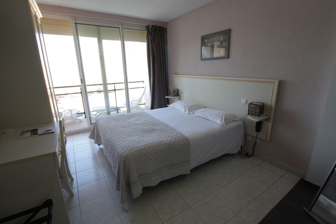 Imagen de la habitación del Hotel La Pietra Restaurant and Spa. Foto 15