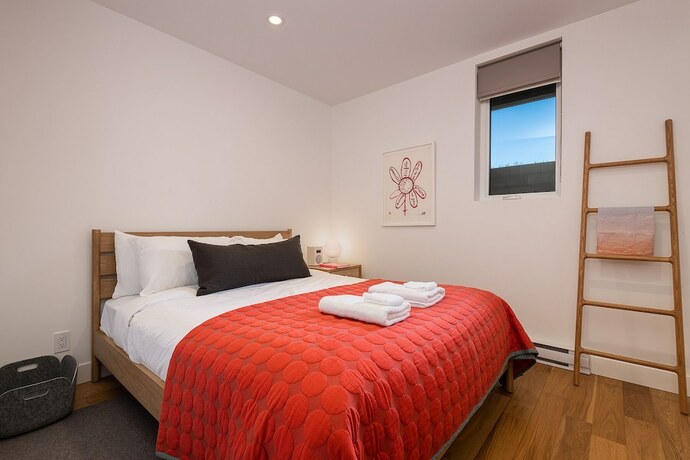 Imagen general del Hotel La Pignoronde. Foto 1