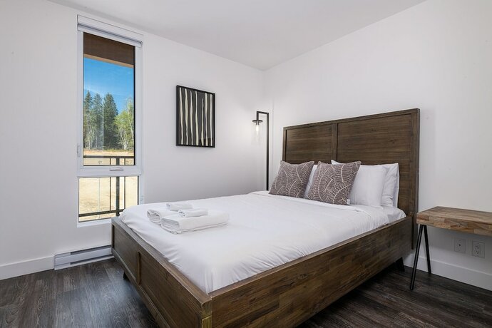 Imagen de la habitación del Hotel La Pignoronde. Foto 14