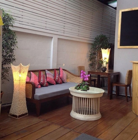 Imagen de los exteriores del Hotel La Pillow8. Foto 13