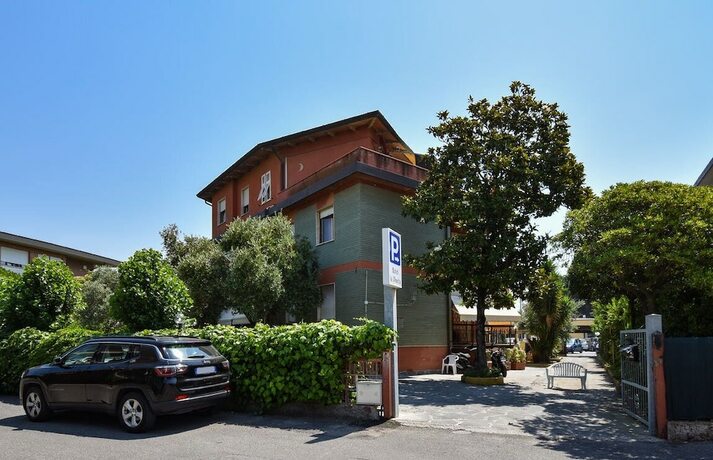 Imagen general del Hotel La Pineta, Carrara. Foto 1