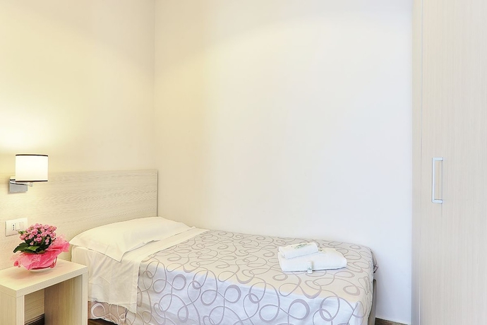 Imagen de la habitación del Hotel La Pineta, Follonica. Foto 13