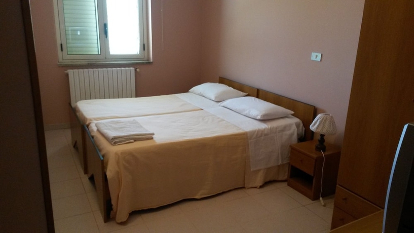 Imagen de la habitación del Hotel La Pineta, Joppolo. Foto 6