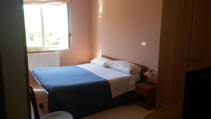 Imagen de la habitación del Hotel La Pineta, Joppolo. Foto 14