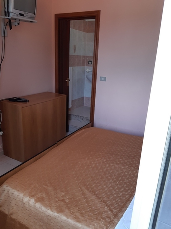 Imagen de la habitación del Hotel La Pineta, Joppolo. Foto 16