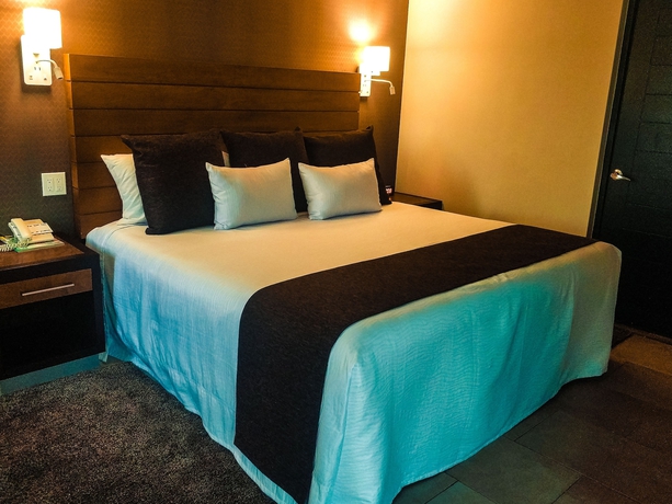 Imagen de la habitación del Hotel La Pinta, Ensenada. Foto 6