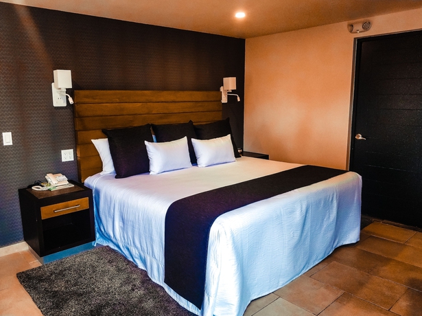 Imagen de la habitación del Hotel La Pinta, Ensenada. Foto 7