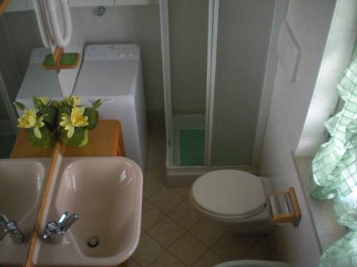 Imagen de la habitación del Hotel La Piroga. Foto 14