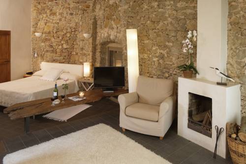 Imagen de la habitación del Hotel La Plaça Madremanya. Foto 8