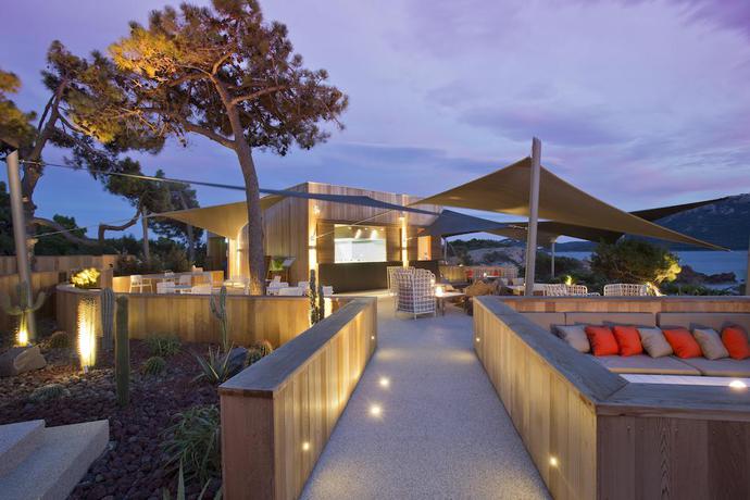 Imagen general del Hotel La Plage Casadelmar. Foto 8