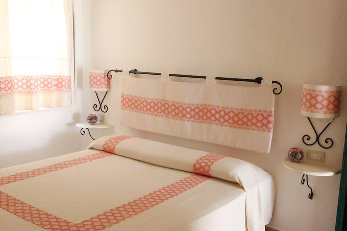 Imagen de la habitación del Hotel La Plage Resort, Marina di Sorso. Foto 8