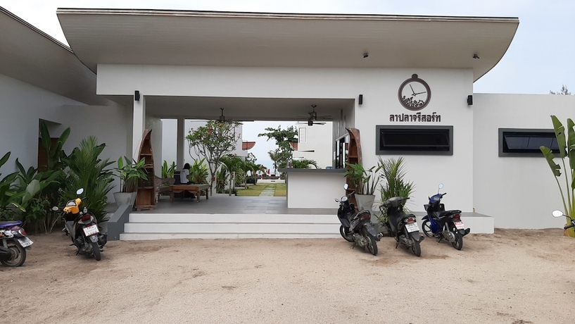 Imagen de los interiores del Hotel La Plage Resort and Beach Club. Foto 15