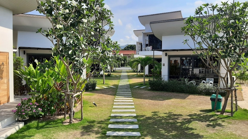 Imagen de la habitación del Hotel La Plage Resort and Beach Club. Foto 12