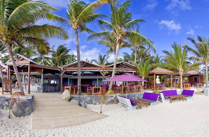 Imagen de los exteriores del Hotel La Plantation, ORIENT BAY. Foto 4