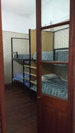 Imagen de la habitación del Hotel La Plata Hostel El Pampa. Foto 5