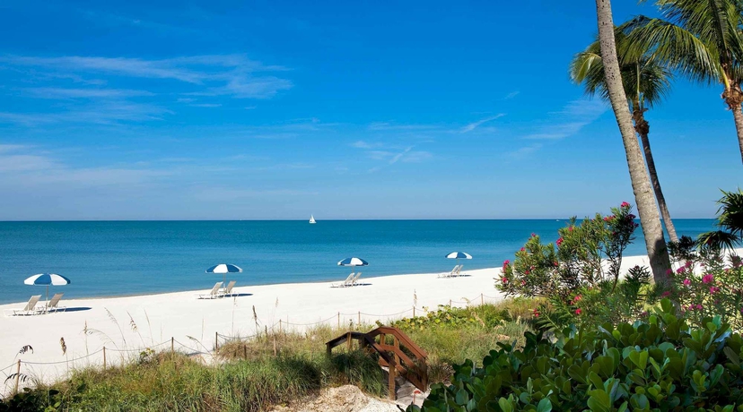 Imagen de los exteriores del Hotel La Playa Beach & Golf Resort. Foto 11