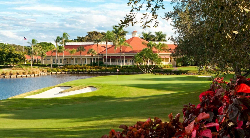 Imagen de los exteriores del Hotel La Playa Beach & Golf Resort. Foto 12