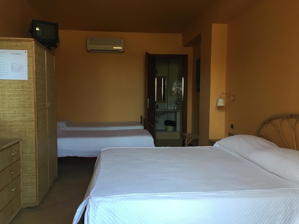 Imagen de la habitación del Hotel La Playa Blanca. Foto 8