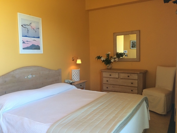 Imagen de la habitación del Hotel La Playa Blanca. Foto 17