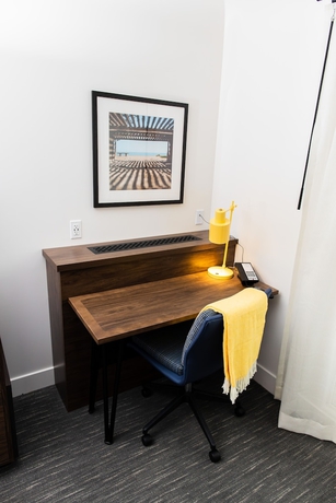 Imagen de la habitación del Hotel La Playa Inn. Foto 3