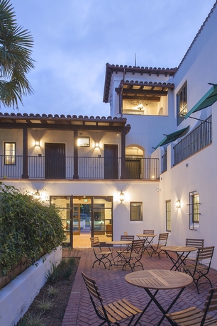 Imagen de la habitación del Hotel La Playa Inn. Foto 5