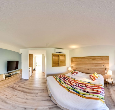 Imagen de la habitación del Hotel La Playa Orient Bay. Foto 6