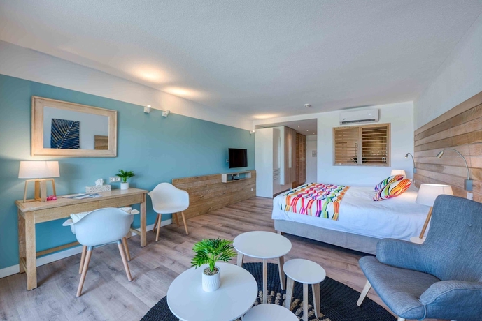 Imagen de la habitación del Hotel La Playa Orient Bay. Foto 9