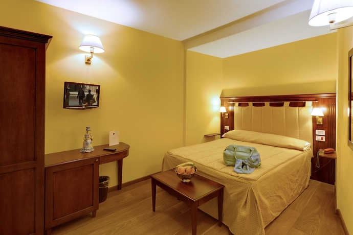 Imagen de la habitación del Hotel La Plumeria. Foto 10