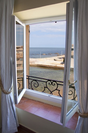 Imagen de la habitación del Hotel La Ponche. Foto 4